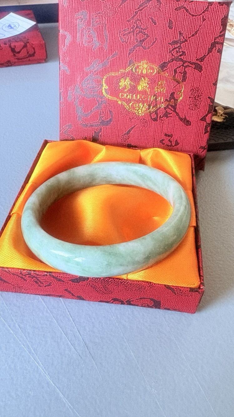 Natural Guizhou Jadeite Bangle Bracelet Green Jade Women's 7.5β
